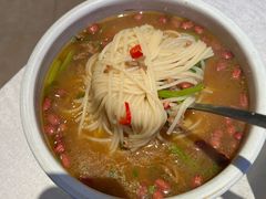 湖南牛肉米粉-湘中缘·湖南菜(娄底驻京办店)