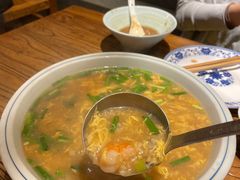 -方国老头包子·39年威海本地老字号•小船海鲜疙瘩汤
