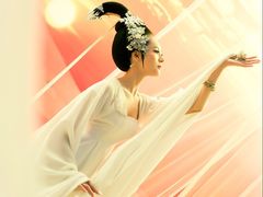 -九月鹰飞汉服摄影工作室