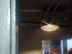 -荒岛实景沉浸密室(江汉路1店)