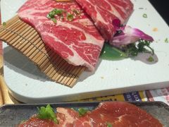 -喜牛烧肉酒场·黑金店(威高广场店)