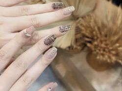 -Yumi优米日式美甲美睫