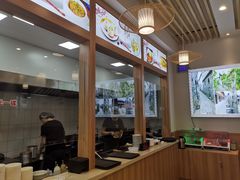 -老前童小吃(北明程路店)