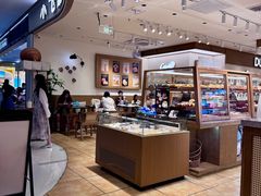 -小飞象面包公社(珠江路金鹰店)