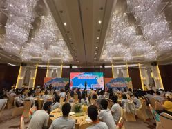点击看大图 -上海复旦皇冠假日酒店·宴会厅