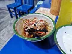 -马路边边·成都串串(翠柏路店)