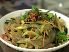 东北大拉皮-哈尔滨风味小吃东北菜(五角场店)