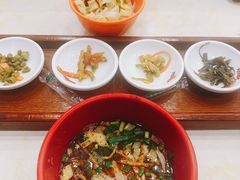 麻辣哨子面-乡党臊子面(丰庆公园店)