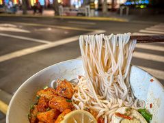 -粉八·云南米线·建水烧烤(常熟路店)