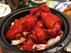 石锅酱汁猪手-三凤酒家·百年无锡菜(清扬茂业店)
