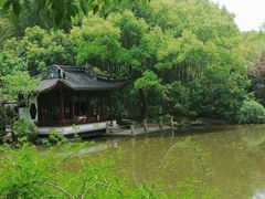 -汇龙潭