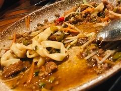 卤肉拌面-Let's Taipei 非常烘焙(太古里店)