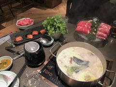 -捞王锅物料理(上海世茂广场店)