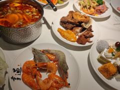 -享遇.锅姥姥牛排海鲜自助(小寨店)