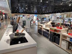 -燕莎友谊商城(金源店)