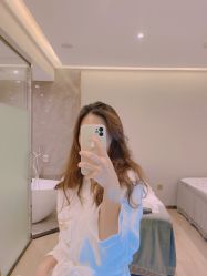 -香港倾城国际·美容美体中心