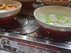 -围辣串串小火锅(李家村万达广场店)