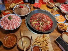 -萍姐火锅·公路夜市(武汉首店)