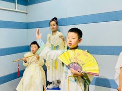 -蓝话筒·少儿成人演讲口才·主持朗诵·戏剧表演(大华第一坊店)
