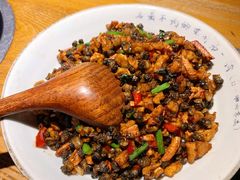 阿婆菜炒田螺肉-吃饭皇帝大土家民族菜(正大广场店)
