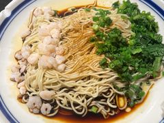 葱油三虾拌面-老头儿油爆虾·知味杭州(爱琴海购物中心)