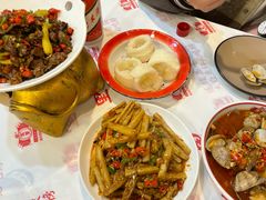 -堂瓦里·33年传统赣菜(第一街区店)