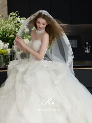 点击看大图 -Renee芮亦婚纱
