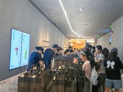 -喜茶(深圳万象城黑金店)
