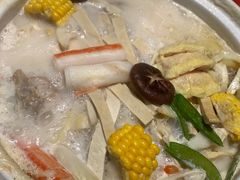 -三人行骨头王火锅(长寿店)