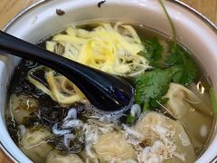 -柴爿巷·香酥鸡&馄饨(复兴中路店)