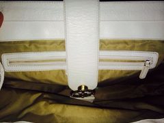 伊琳丝奢侈品皮具护理(静安寺分店)-IRENCE伊琳丝奢侈品皮具护理(二手鉴定世界广场店)