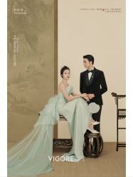 -雪中彩影婚纱摄影·微光艺术中心