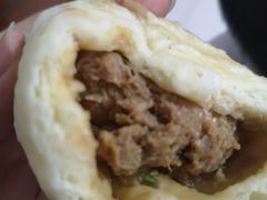 咸蛋黄超人包-老陶包子铺(南大西南村店)