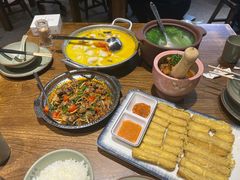 -七步香云南山里菜(昆明老街店)