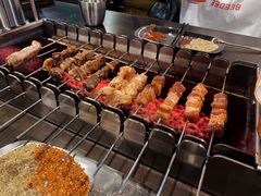 -麦凯伦烧烤·精酿超级工厂店(金桥总店)