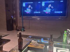 -Karaoke Top One KTV