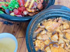 -海口滨海新村143号海南老字号炒菜店