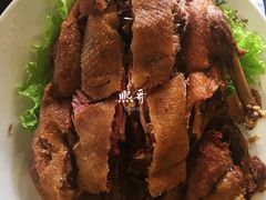 精品香酥鸭-晋阳饭庄(虎坊桥店)