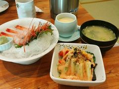 套餐配的蛋羹和沙拉-酒吞(七宝领展广场店)