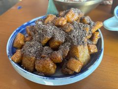 -包整·丝娃娃(一览甲秀楼风景店)