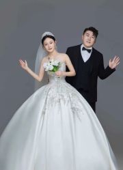 -全城热恋璀璨婚纱摄影(国贸总店)