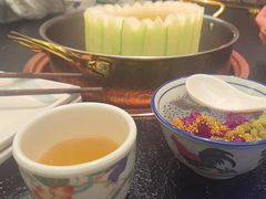 -得意咚瓜·顺德鱼生·冬瓜火锅(深圳首店)