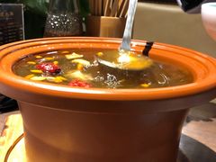 -有红鸡毛店·川菜(建设路店)