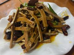 -陈有良尖椒鸡(渝中旗舰店)