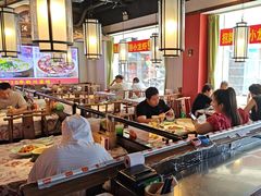 -川流不息·地道川菜·小龙虾(新松江路店)