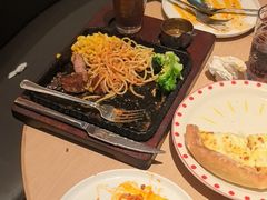-菲滋意式餐厅(富阳东方茂店)