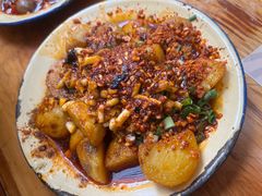 -拈签一笑黄牛肉辣卤串串