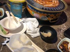 -三人行骨头王火锅(长寿店)