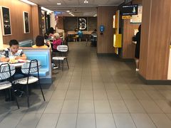 -麦当劳(中唱大厦店)