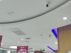 -雅悦齿科(顾村公园店)